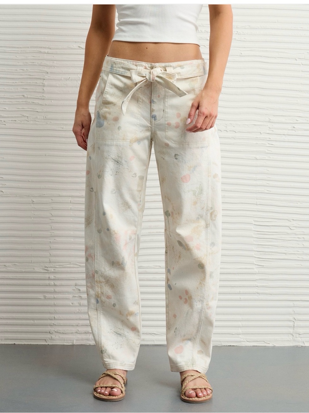 American Eagle Paint Splatter Pride Stretch Barrel Jeans
Size 8